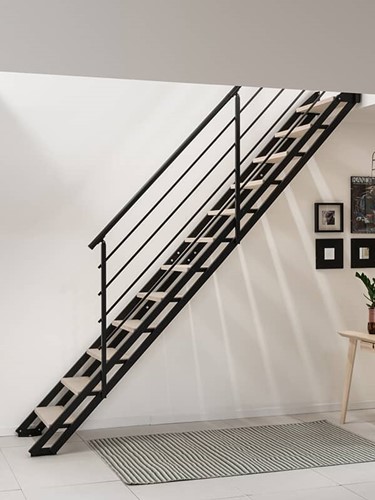 Escalier Moderne en Acier Pop noir et bois