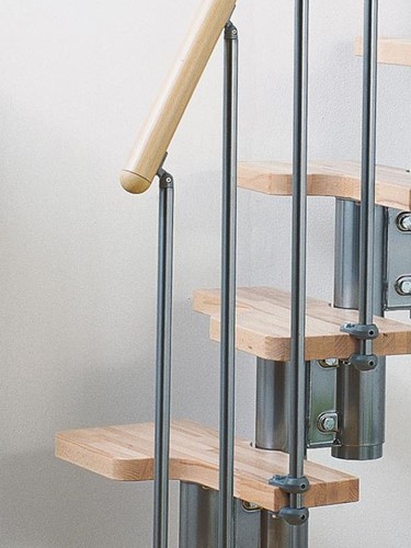 Escalier gain de place polyvalent Pixima barre en acier chromé en bois d'hêtre clair 